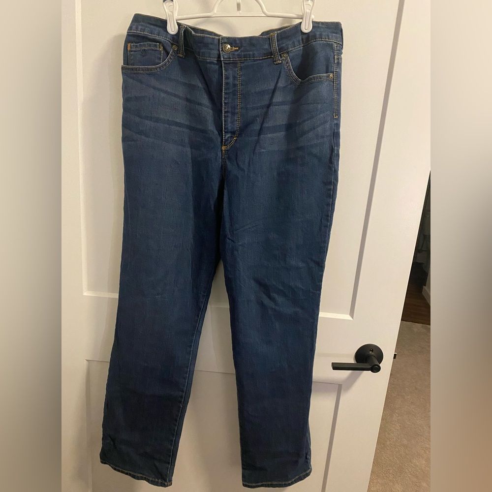 Curvy Jeans
